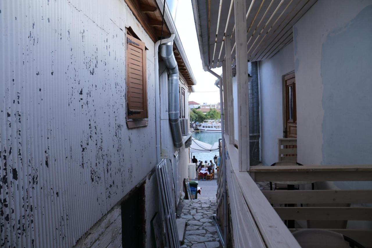 Orfeas Studios Vasiliki Exterior photo