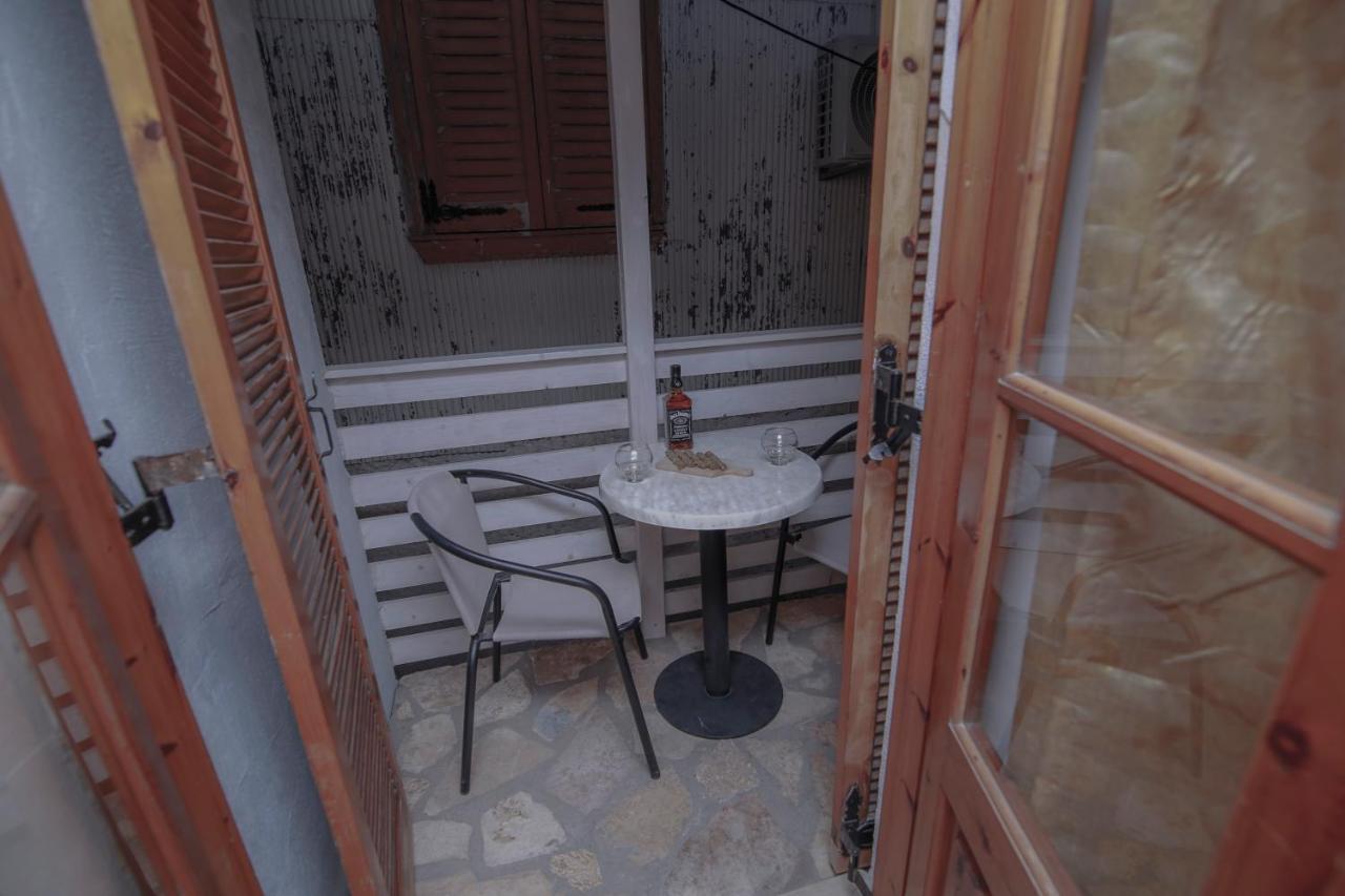 Orfeas Studios Vasiliki Exterior photo