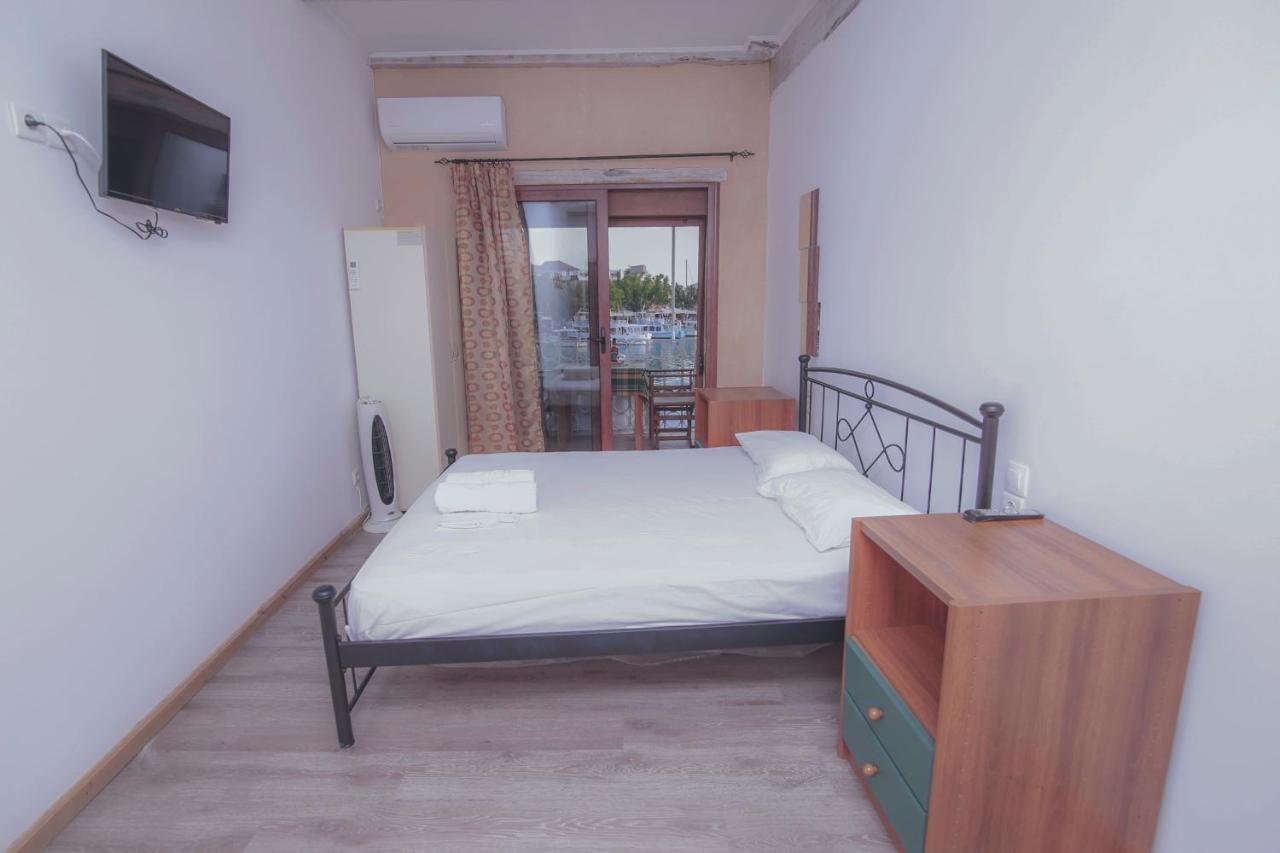 Orfeas Studios Vasiliki Exterior photo