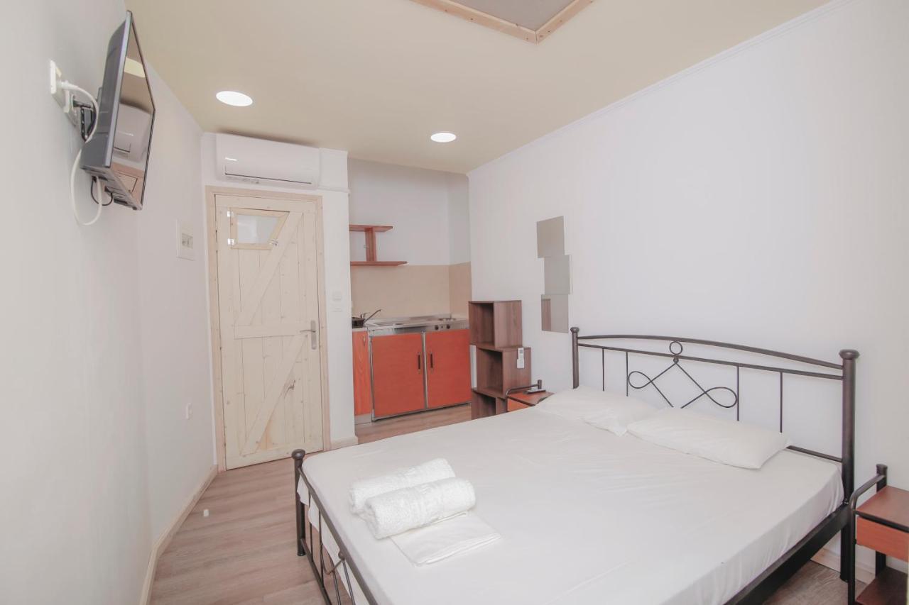 Orfeas Studios Vasiliki Exterior photo